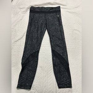 Size 6 Lululemon workout tights